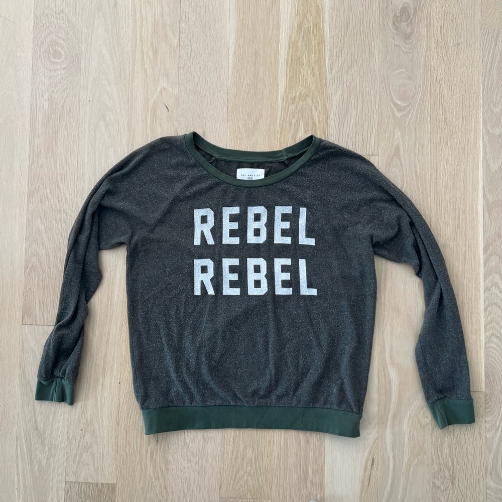 Sol Angeles pullover size s